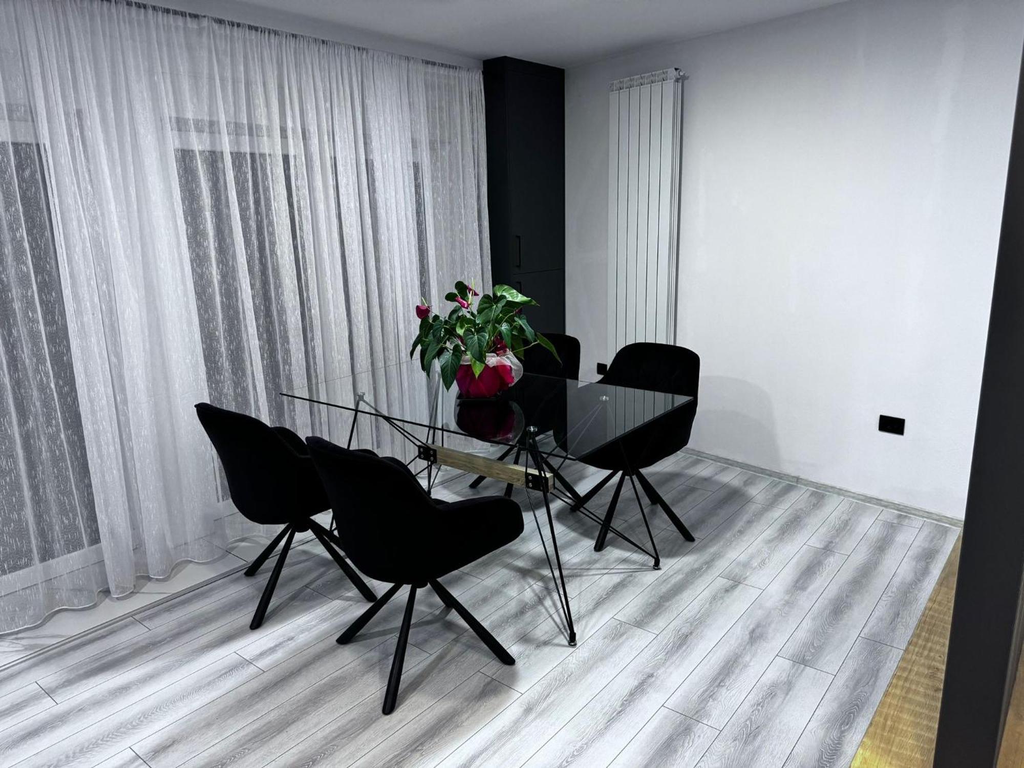 Whitehouse2 Apartment Arad Exterior photo
